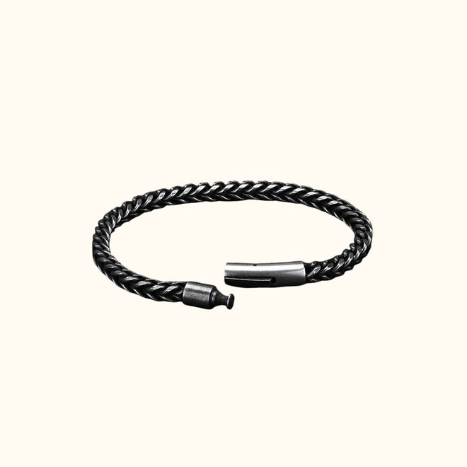 LAYLA-DARK CHAIN